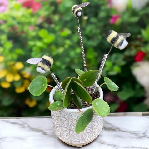 Needle felted bee plant stake, bee decor for houseplants
