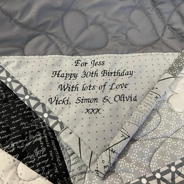 Embroidered Triangle Corner Quilt Label - Personalised Label for Handmade Items