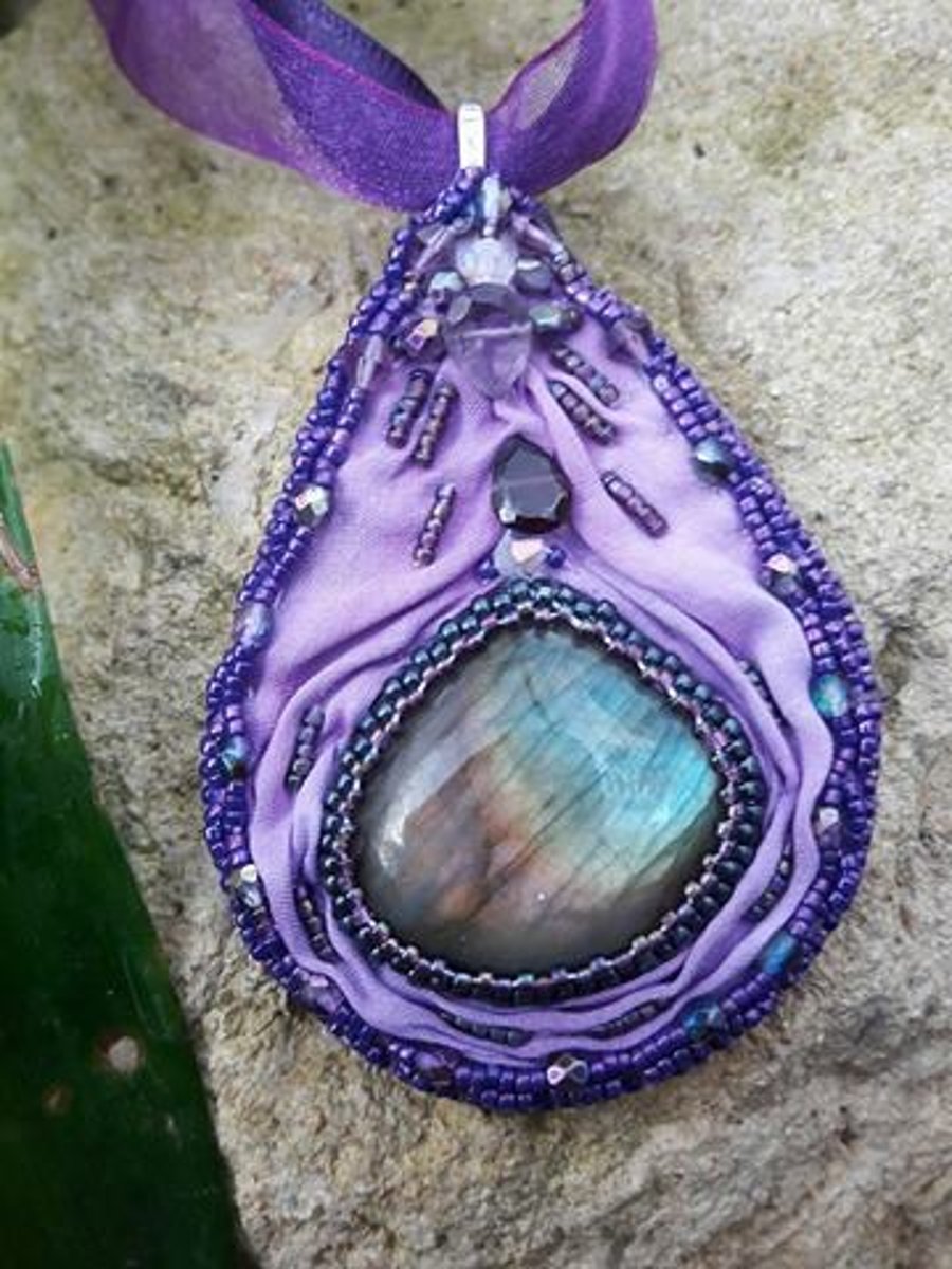 Labradorite Necklace Pendant with Garnet and Amethyst