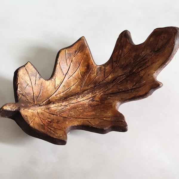 Leaf Trinket Dish, Clay Oak Leaf Keepsake Bowl, Cabincore Decor