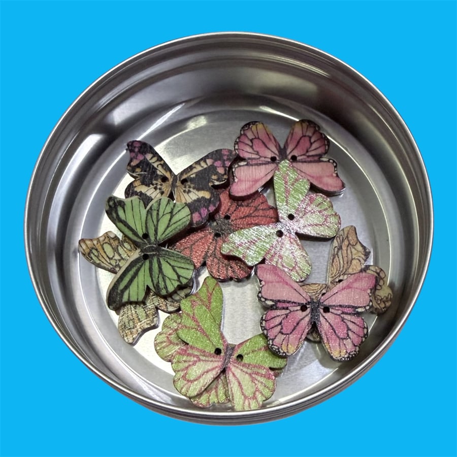 Butterfly wooden buttons