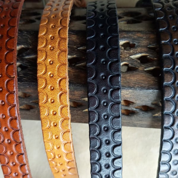 Leather Cuff, Hand Tooled Leather Cuff, Women Cuff, Men Cuff, Custom Bracelet