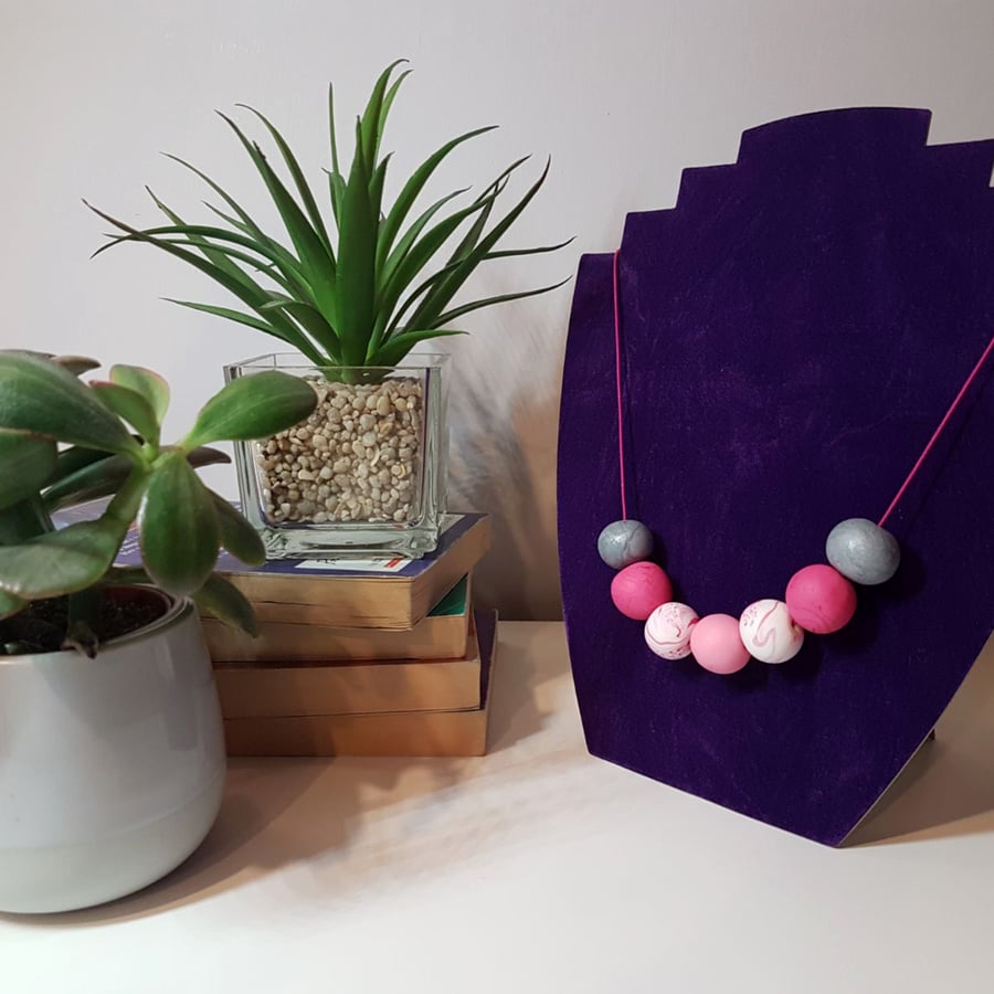 "Sugar Free" Geometric modern round beaded necklace - Hot pink marbled, silver