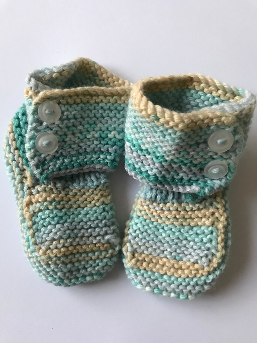 Hand knitted baby Ugg style bootees