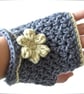  Short Fingerless Mittens With A Flower - Image 2