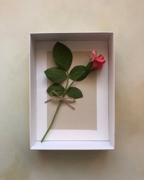 Paper flower gift box - pink rose bud