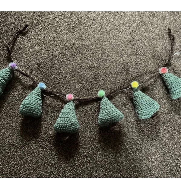 Christmas Tree Bunting with Lights