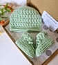Crochet Baby Hat and Booties Set – Tea Green