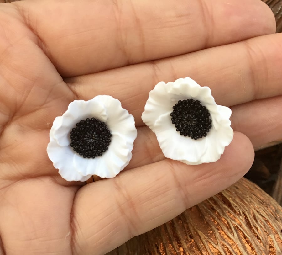 Pair of White Poppy Delicate Plastic Buttons!