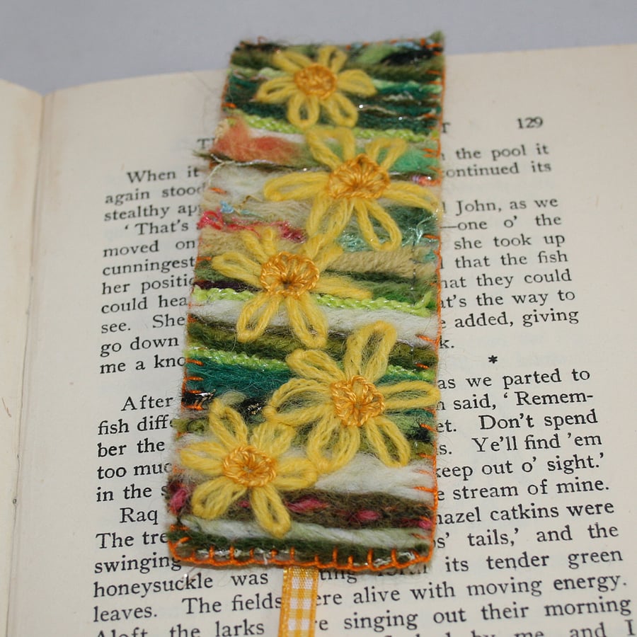 Embroidered Bookmark - Daffodils on Felted Background