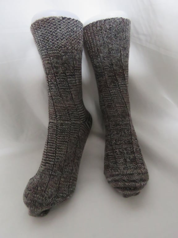 Hand-cranked Knitted Ribbed Wool Socks Size 6 to 7