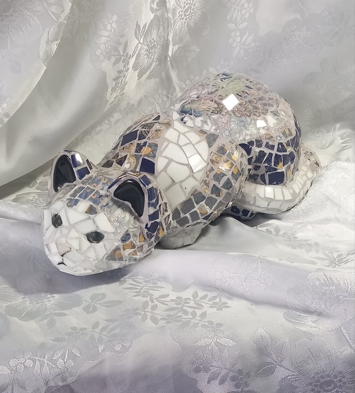 Mosaic-altered Elpa Alcobaca Portuguese ceramic reclining cat sculpture.