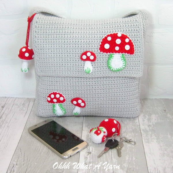 Grey lined cotton shoulder bag with applique toadstools, mushrooms, shrooms.