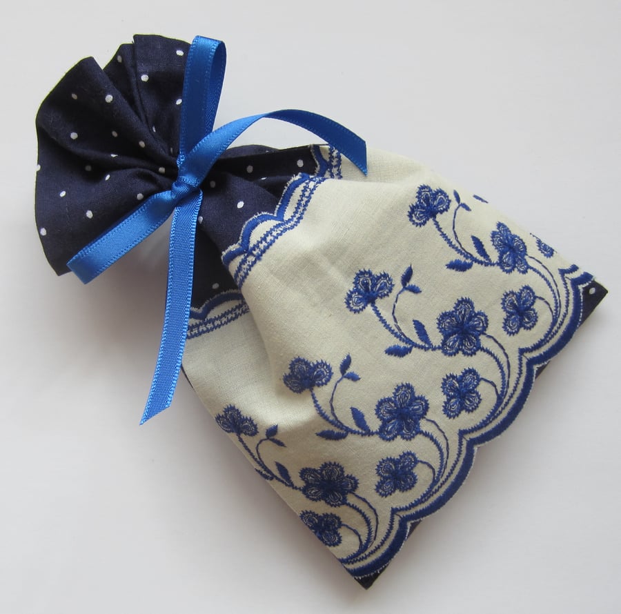 Navy Blue Spotty Flower Lavender Sachet