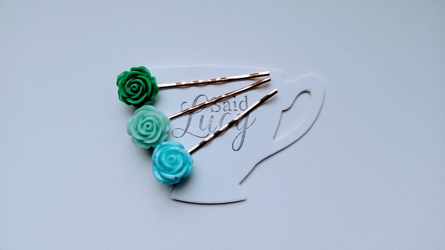 Lovely spring greens and blue floral bobby pins