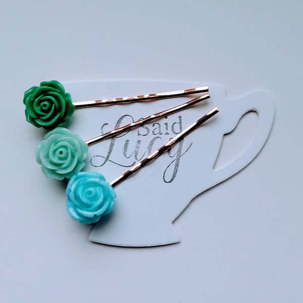 Lovely spring greens and blue floral bobby pins