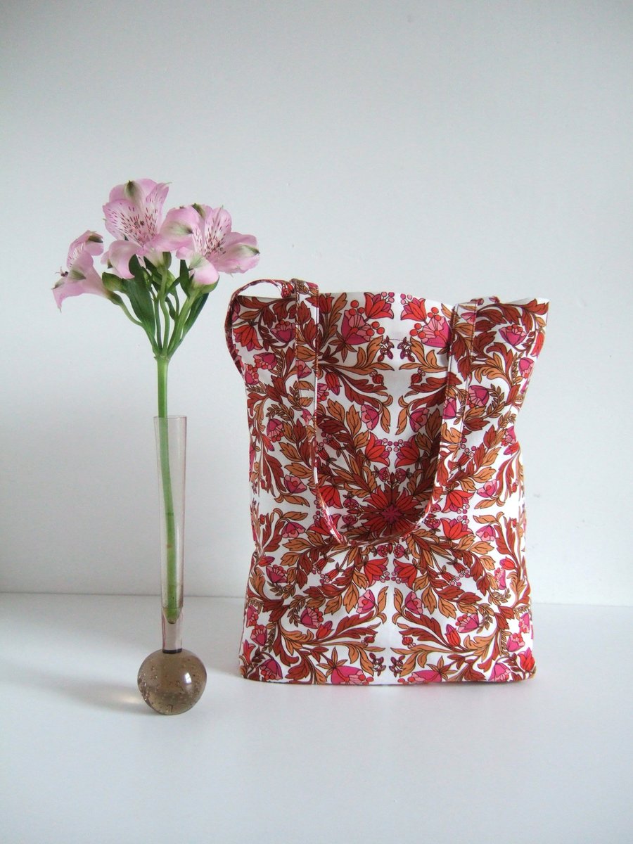Sale Tote or shopping bag in vintage fabric with foldaway pouch