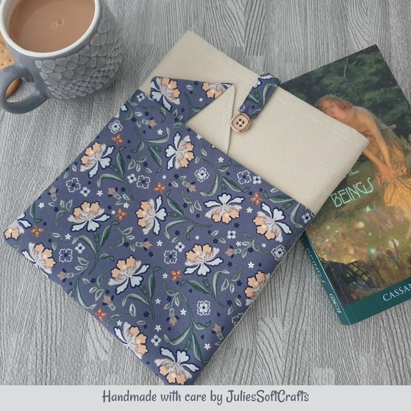Kindle or Book Sleeve, Medium, Lined and Padded with Front Pocket with Button 