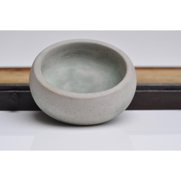 Little Concrete Trinket Dish: Handmade Light Grey and Green rustic Coin Bowl