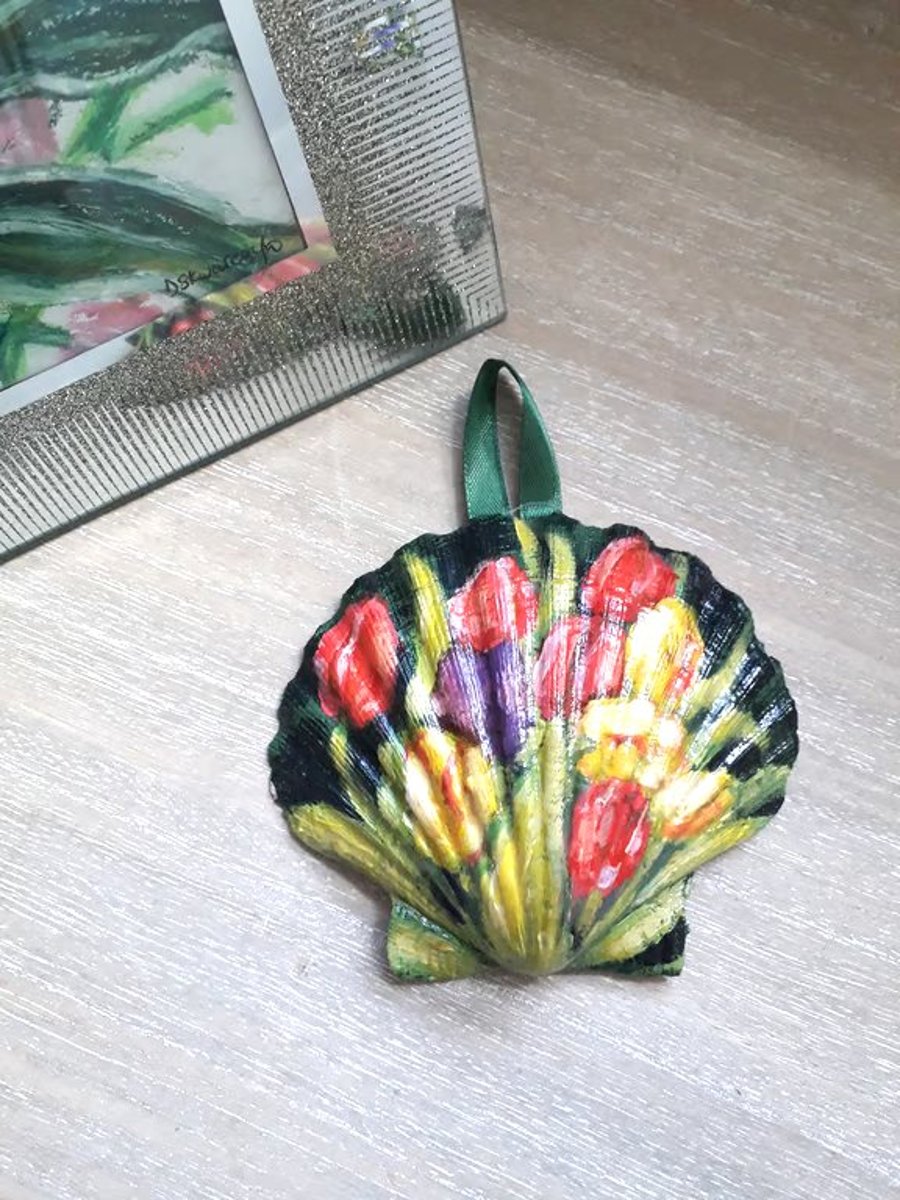 Tulips handpainted king scallop shell wall art