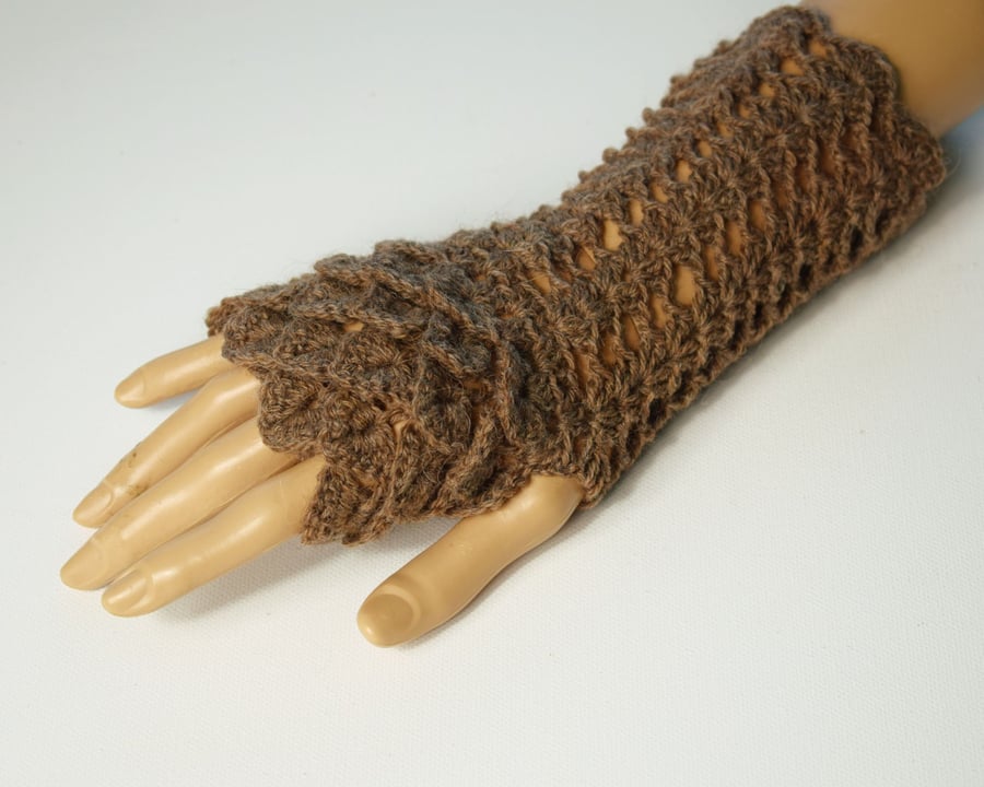Walnut Brown Wool and Alpaca Fingerless Gloves