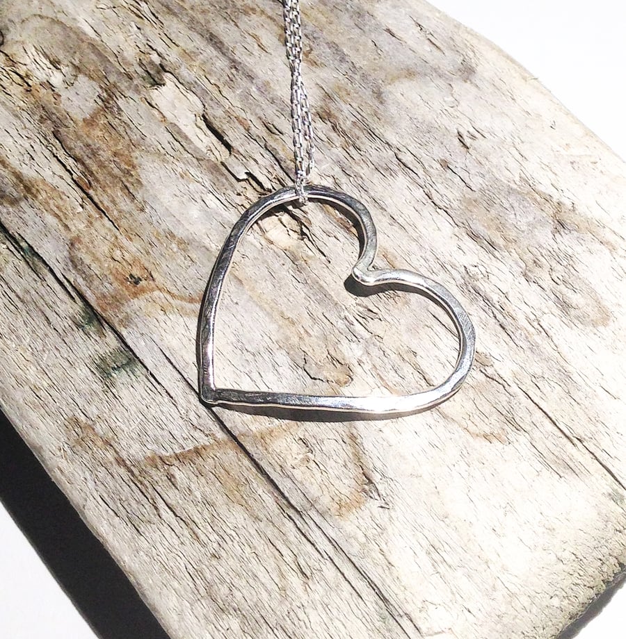 Sterling Silver Heart Pendant (NKSSPDHT2) - UK Free Post