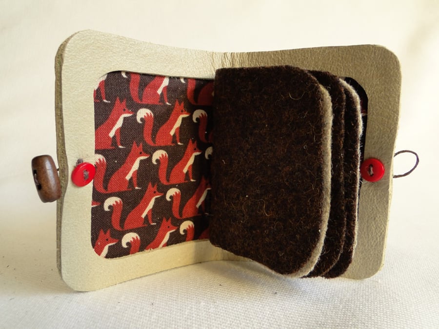 Needle Case in Cream Leather with Red Fox  Fabric Interior