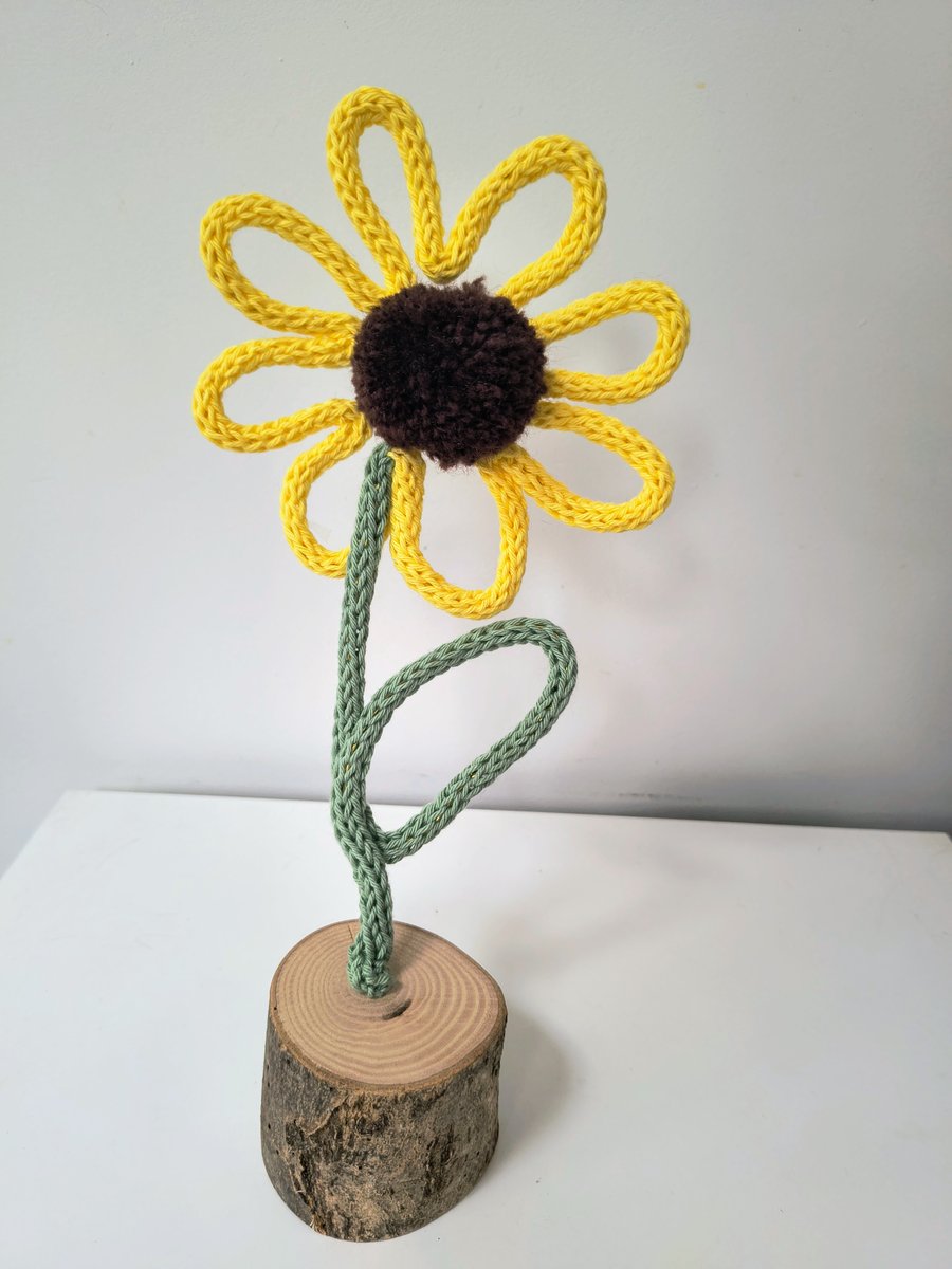 Happy knitted sunflower FREE POSTAGE