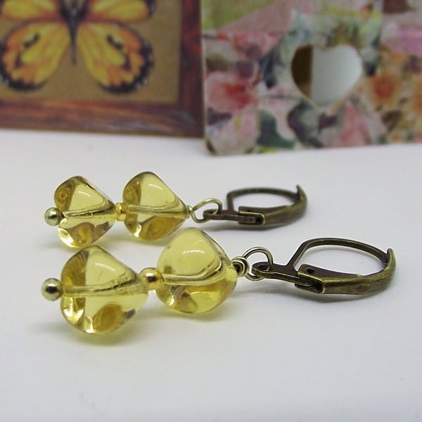 Earrings pale yellow glass nugget beads bronze leverback vintage