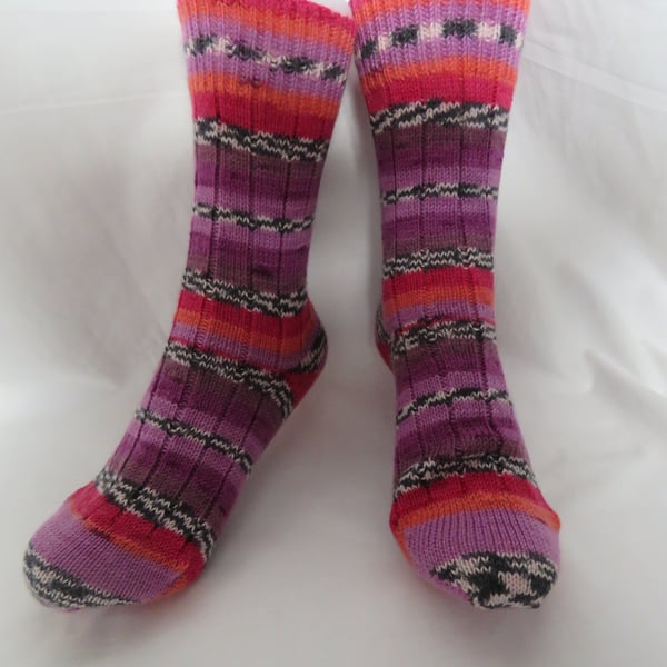 Hand-cranked Knitted Ribbed Wool Socks Size 4 to 5