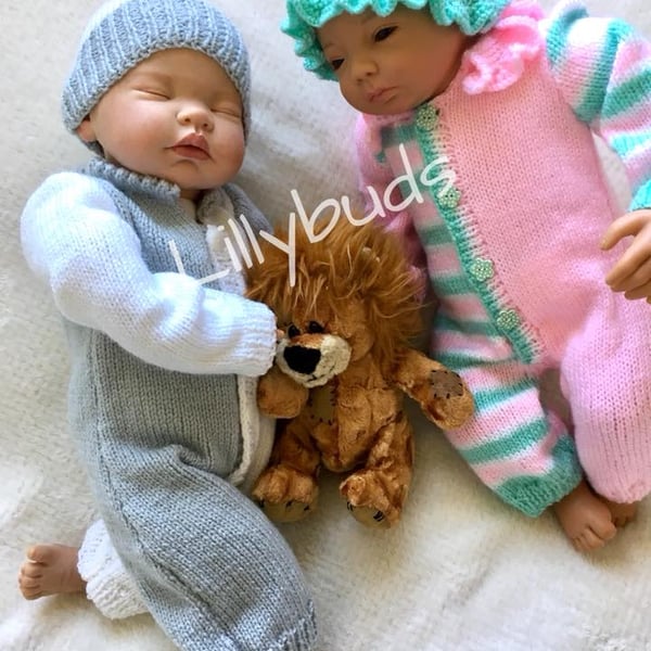 Knitting pattern for Sammi baby romper, all in one, sleep suit