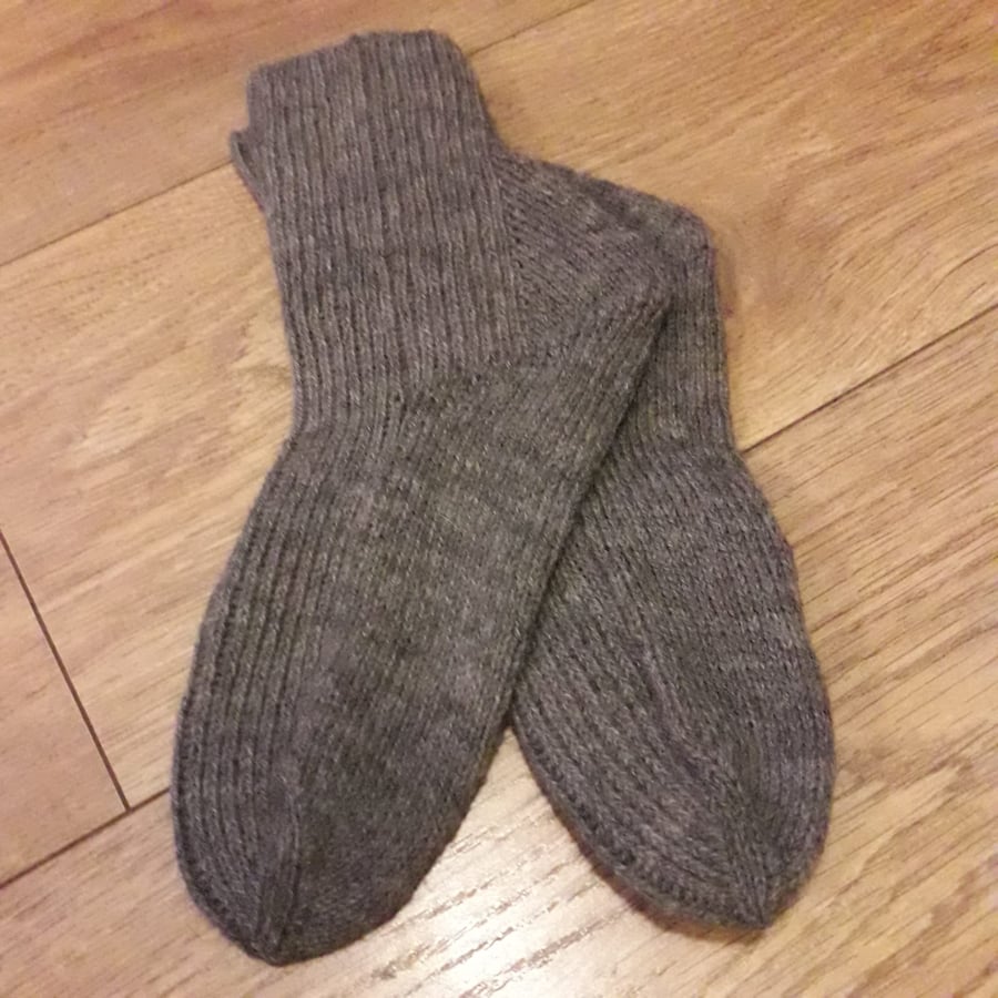 Wool knit socks size 4