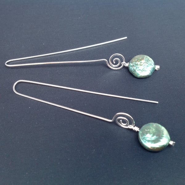 Silver and pearl earrings