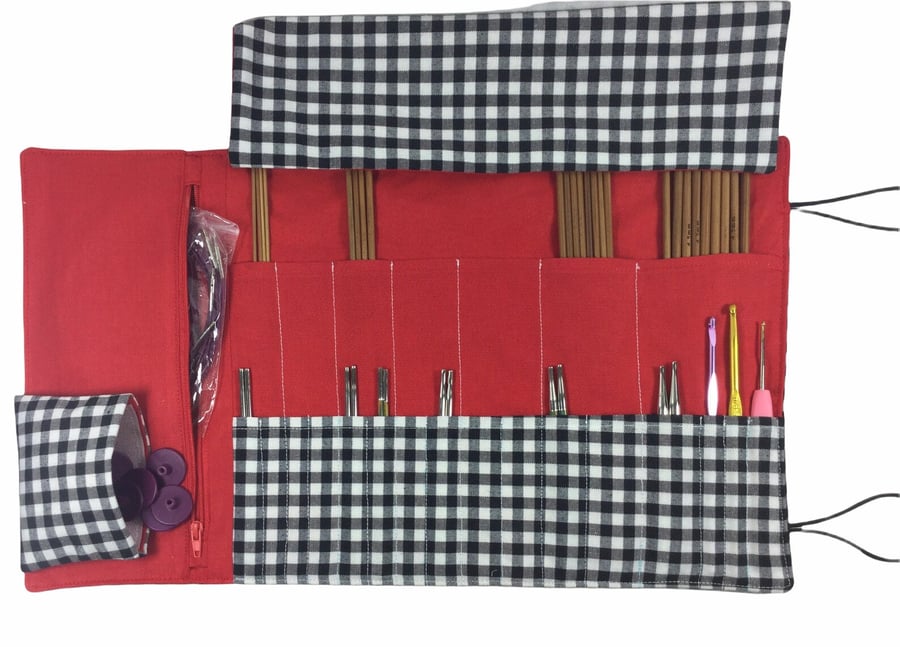 Black and white gingham interchangeable and double pointed needle case, checked 