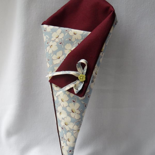 Handmade Scissors Holder (wind flower)