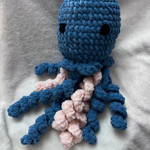 Chunky Crochet Jellyfish Plush