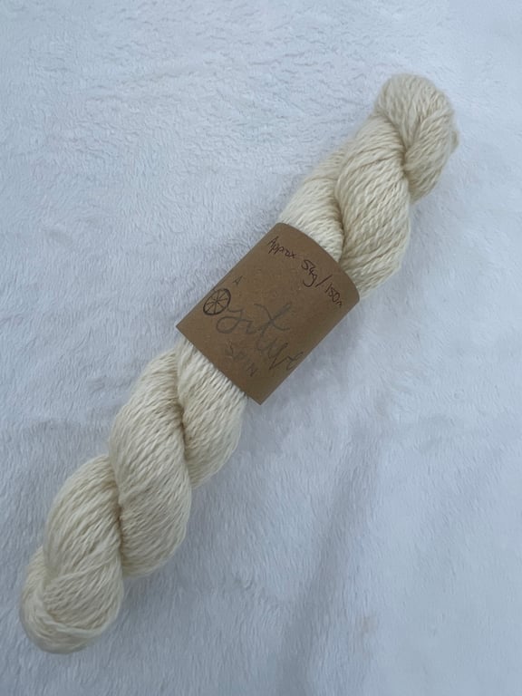 Hand-spun Blue Faced Leicester wool, natural