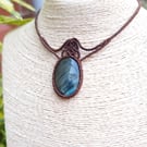 Labradorite Macrame Pendant Necklace, Hand woven Macrame jewellery 