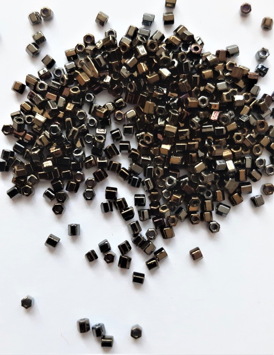 Dark Bronze hexagon beads, size 11, small beads for jewellery making and crafts