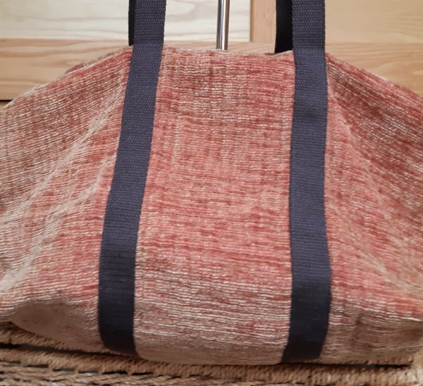 Russet carpet bag