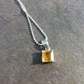 Square citrine pendant