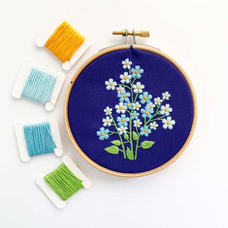 Forget Me Nots Embroidery Kit - Hand Embroidery Kit