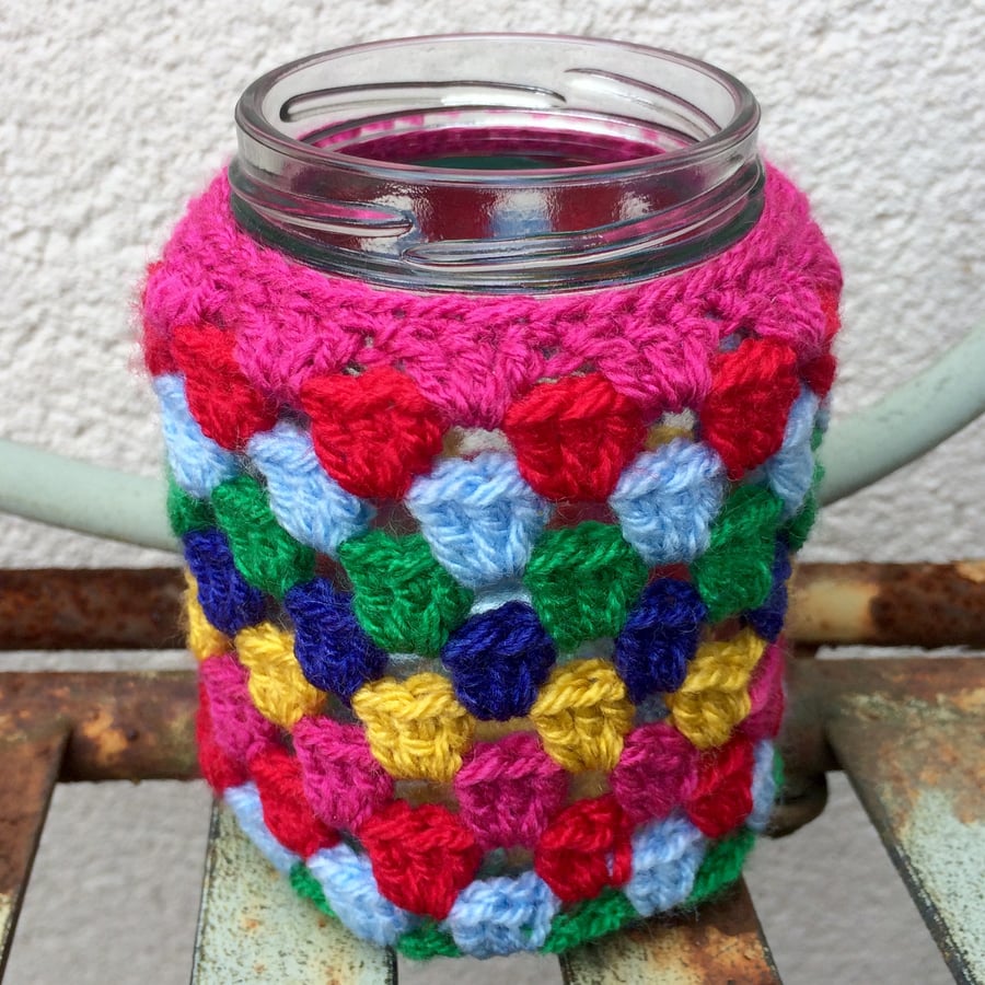 Crochet jam jar vase - pink