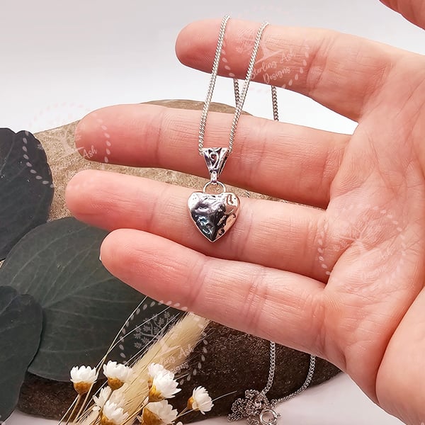 Personalised ashes into recycled fine silver heart pendant and chain 