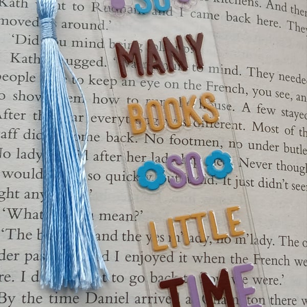 Clear acrylic bookmark 