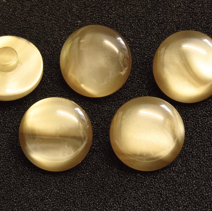 Vintage Buttons Taupe ‘Moonstone’ Effect, 5x 16mm Folksy