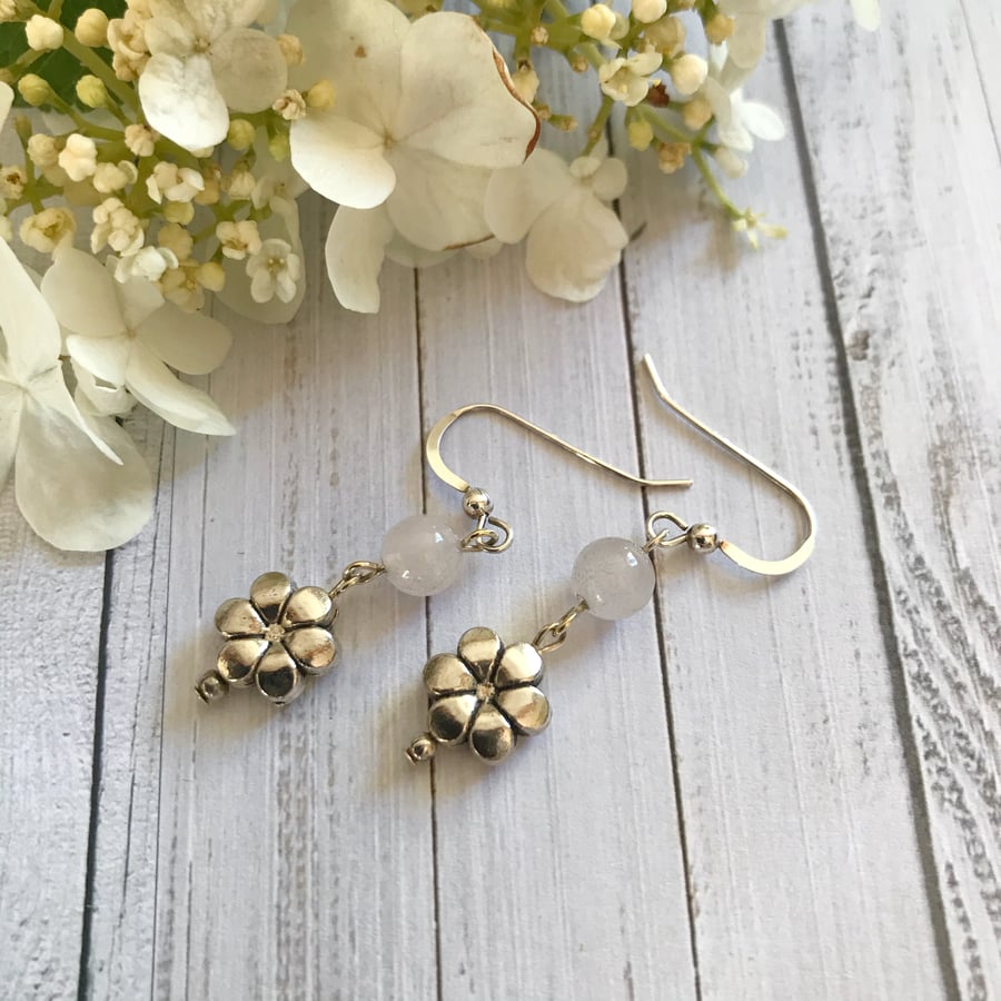 Rose quartz earrings, Flower earrings