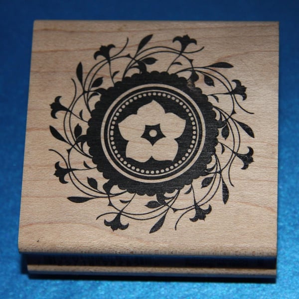 Inkadinkado Clematis Rosette Rubber Stamp (98285LL) Wooden Mounted
