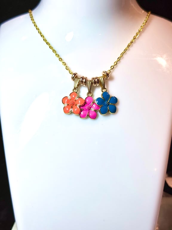 Multicoloured Flower Pendant Necklace with 14K Gold