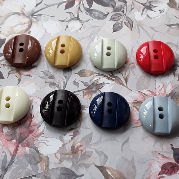 1 & 1 8" 28mm 44L 1950's Vintage Casein Buttons in 8 colours